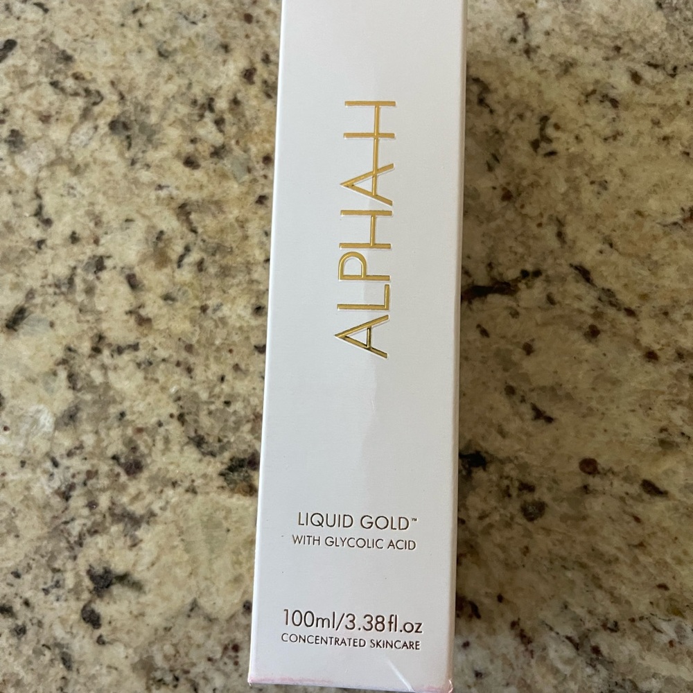 New in box Liquid Gold with 5% Glycolic A*id 3.38 fl oz